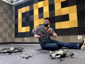 Calvin Kielas-Jensen works in the CAS Lab