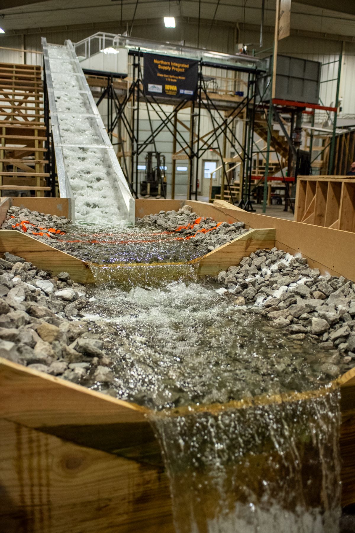 A physical model of the Glade Dam spillway