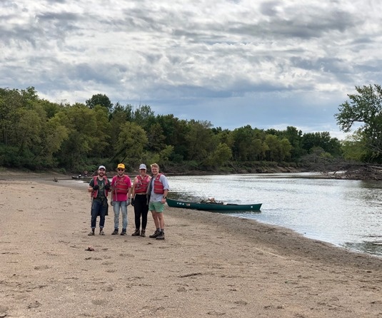 SIIHR students getting ready to canoe