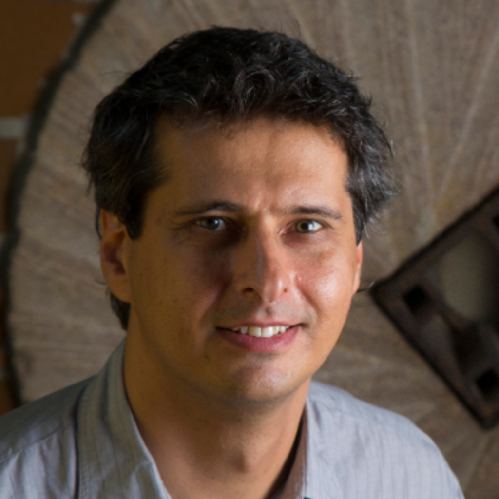 George Constantinescu