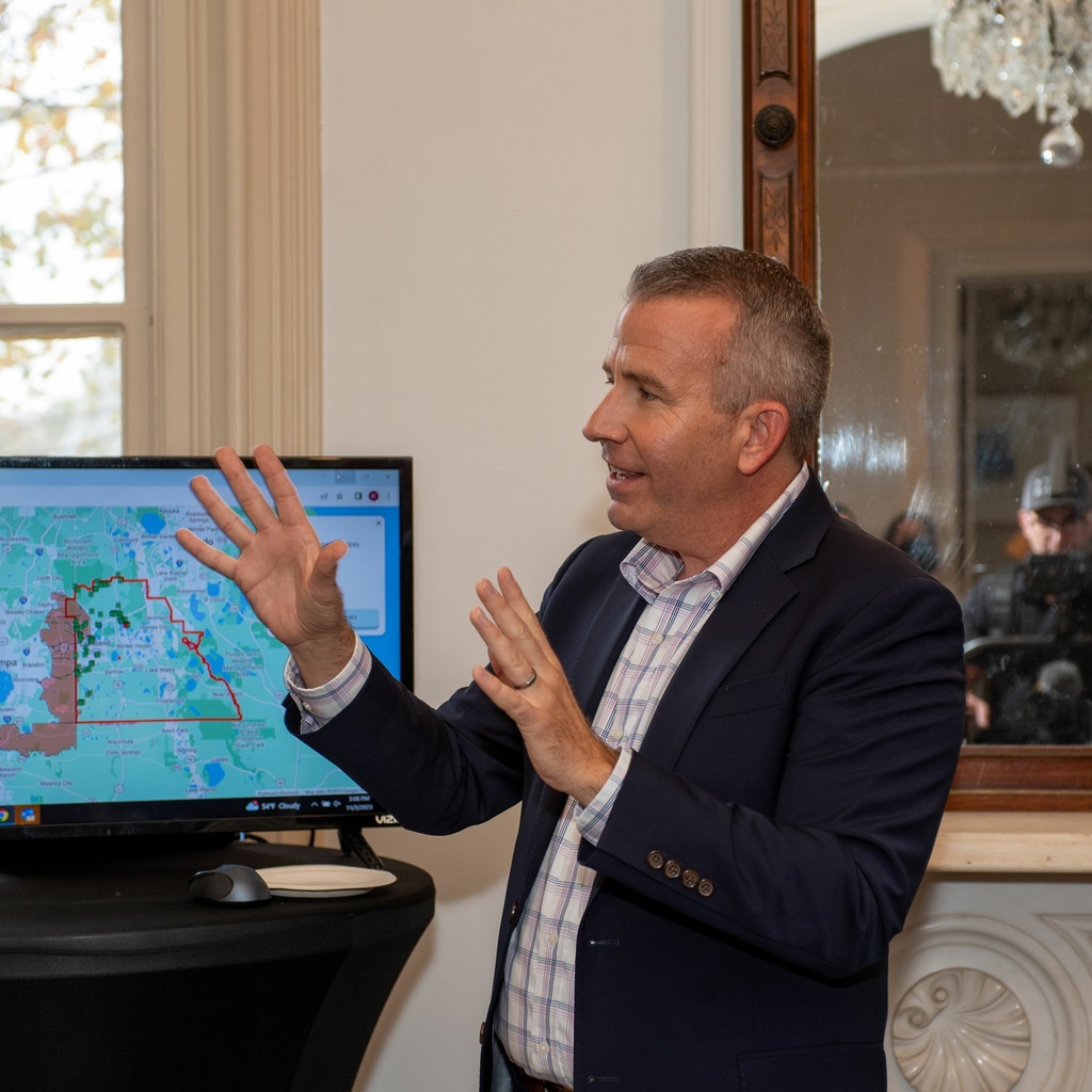 Professor Dave Cwiertny presenting