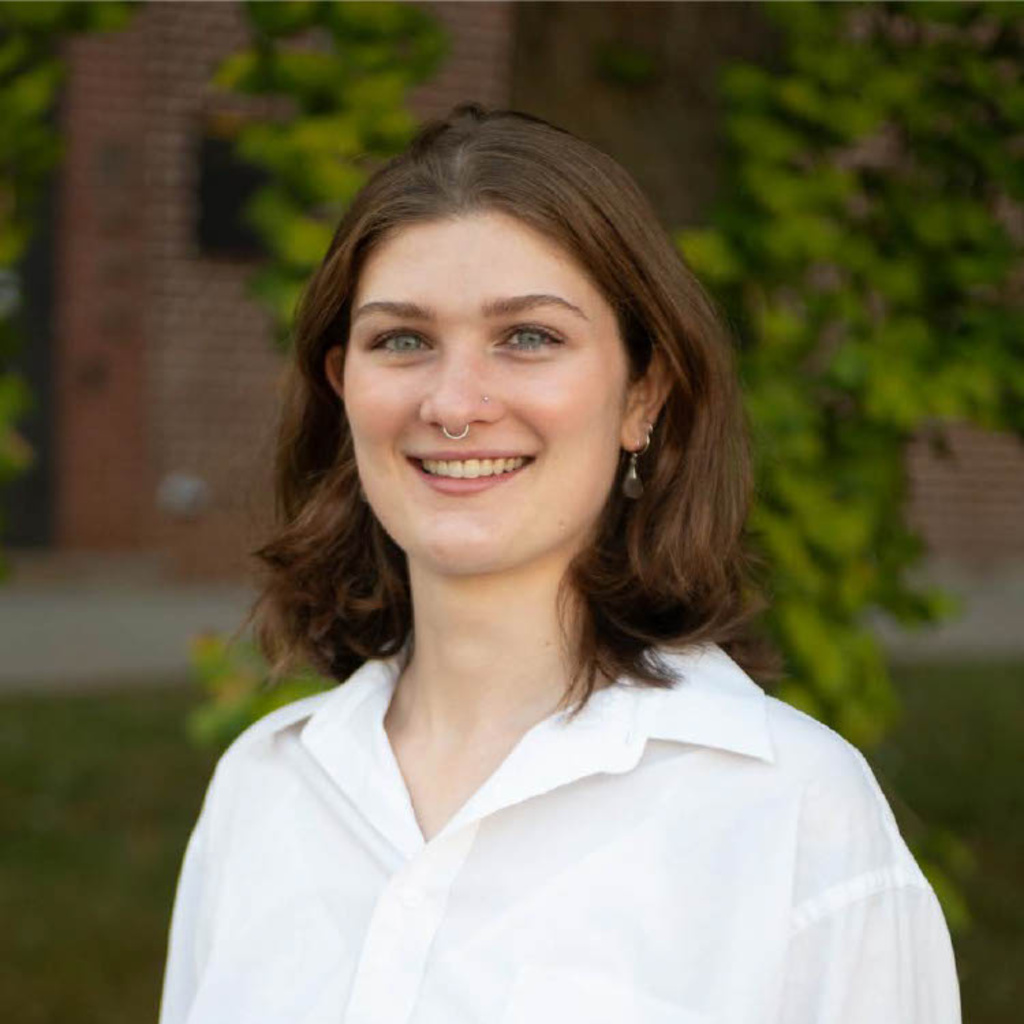 Rachel Walenceus headshot