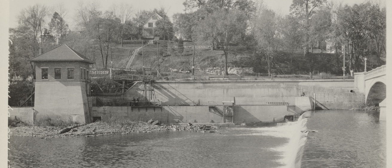The First Hydraulics Lab