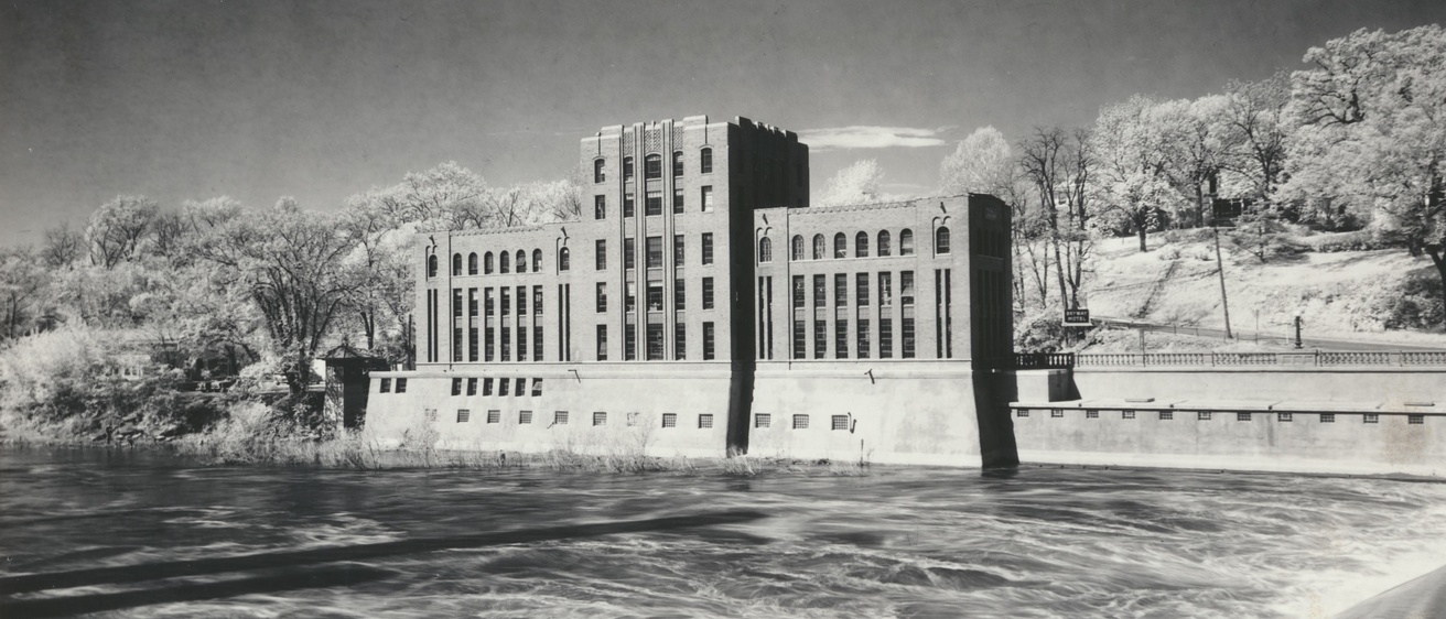The Iconic Stanley Hydraulics Lab